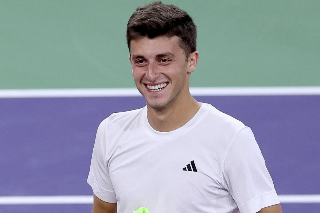 Tennis - Il pesarese Nardi subito eliminato a Wimbledon